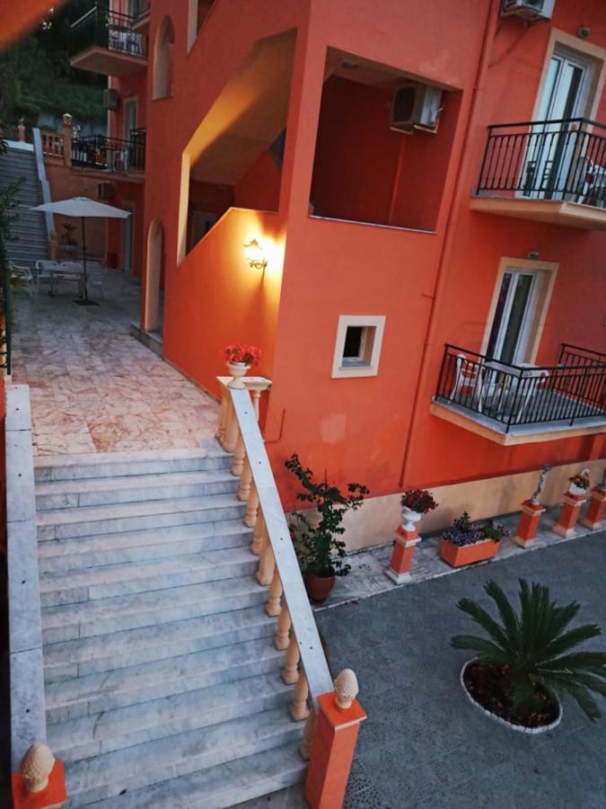 Corfu Sunflower Apartament Benitses (Corfu)